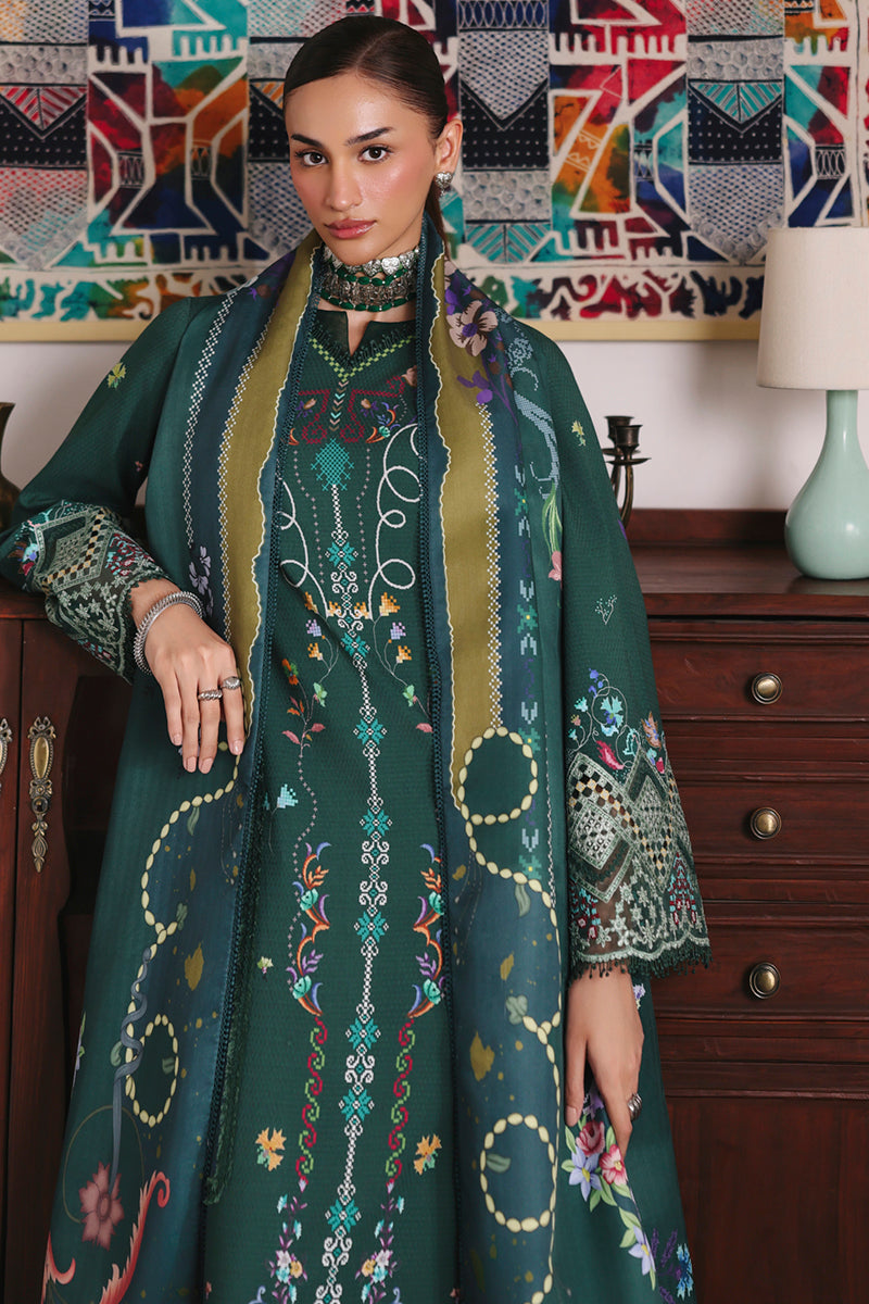 Qalamqar QLine showcasing original Pakistani craftsmanship
• Qalamqar QLine featuring traditional Pakistani embroidery
• Qalamqar QLine suit with authentic Pakistani detailing