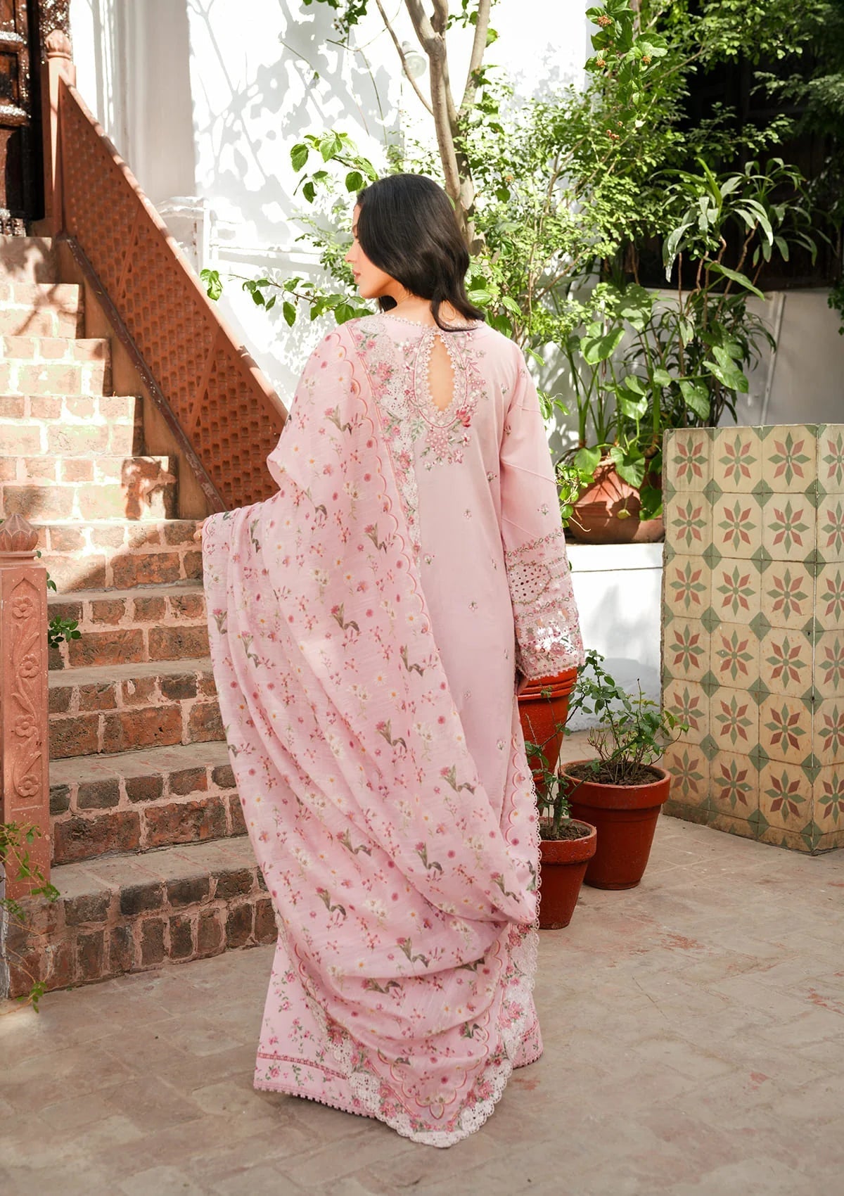 KAHF LUXURY LAWN 2026 =3A Aangan | the Essence of Lawn & Chiffon