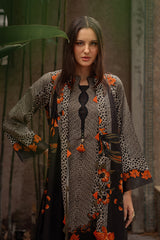 Charizma CPrint printed linen suits with shawl
• Charizma CPrint staple shirt and trouser set