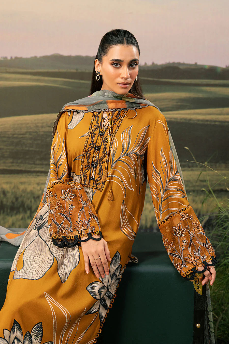 - Maria B MBasic Fall/Winter Collection 2025 – Pakistani Dresses Online in India
- Shop Maria B MBasic Winter Suits – Pakistani Designer Wear for Women in India
