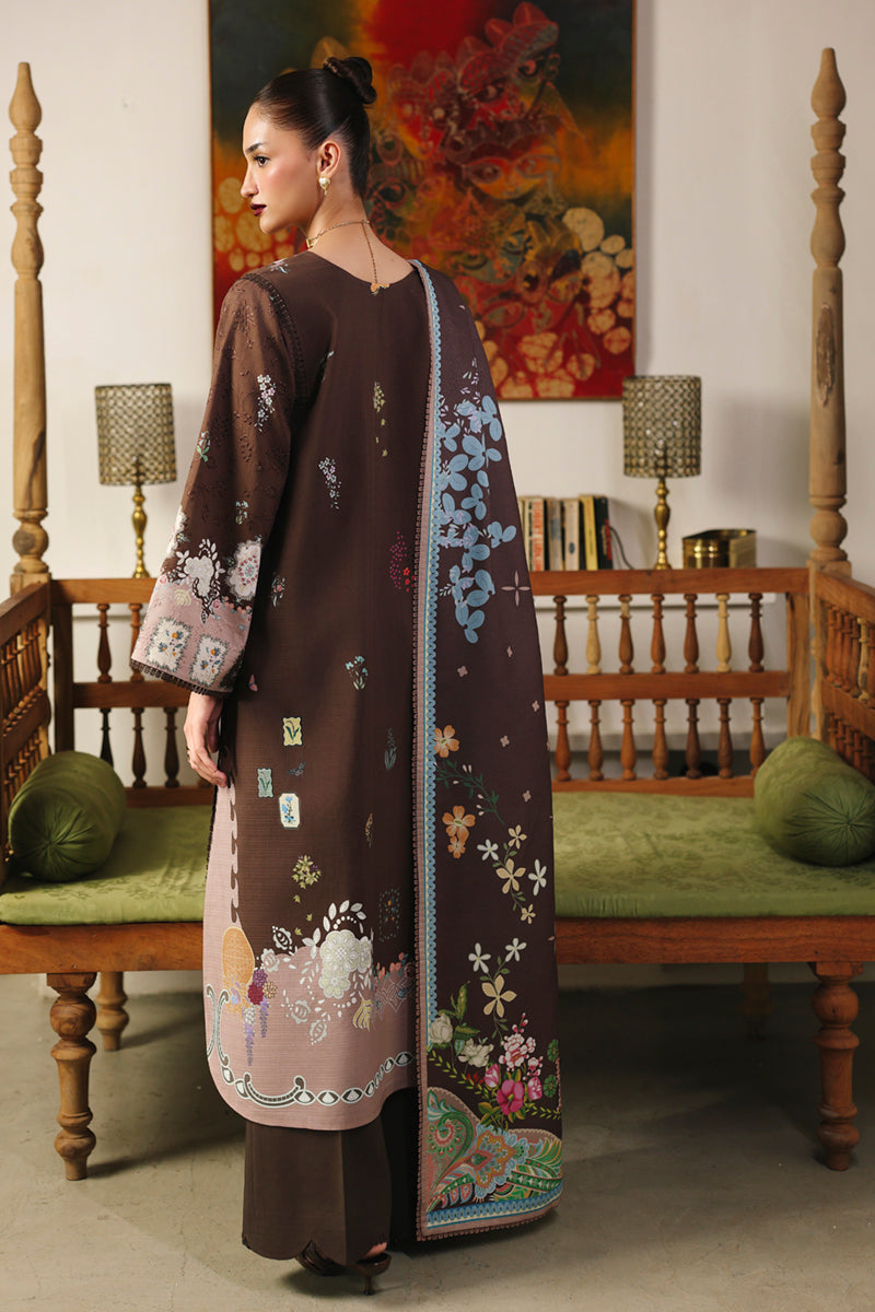 	Qalamqar QLine suit with authentic Pakistani detailing
