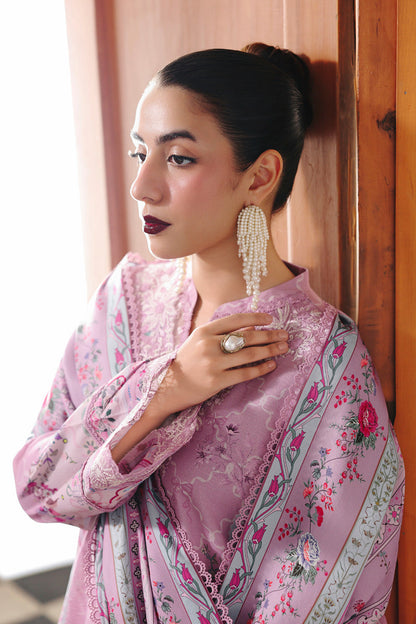 	Salwar suit in authentic Pakistani style with elegant embroidery
• 	Cotton salwar suit featuring traditional Pakistani patterns
• 	Designer salwar suit for festive Pakistani wear
• 	Unstitched salwar suit with original Pakistani craftsmanship
• 	Pakistani salwar suit in vibrant ethnic colors