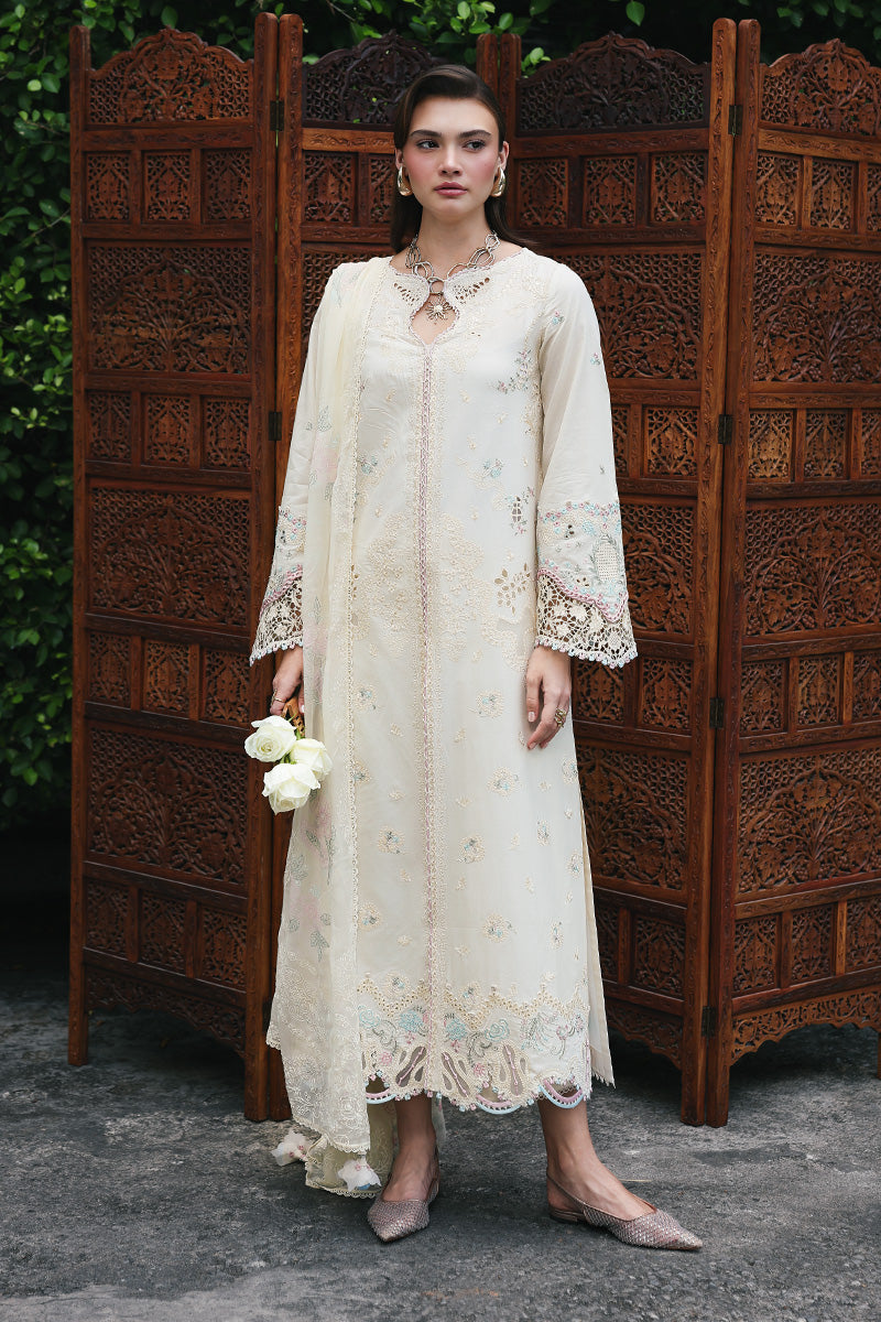 Qalamkar Qline Lawn Drop 1 =SAVERA Aangan the essence of lawn & chiffon