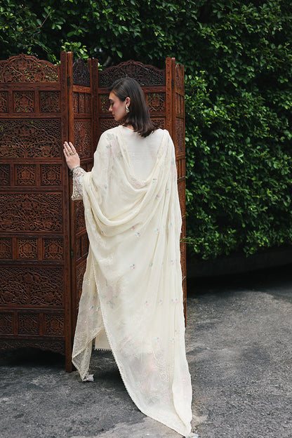 Qalamkar Qline Lawn Drop 1 =SAVERA Aangan the essence of lawn & chiffon