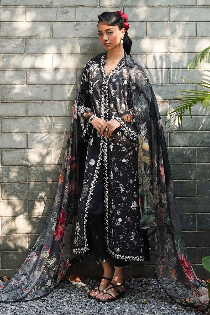 QPRINTS BY QALAMKAR LAWN ALL OER INDIA AVAIL