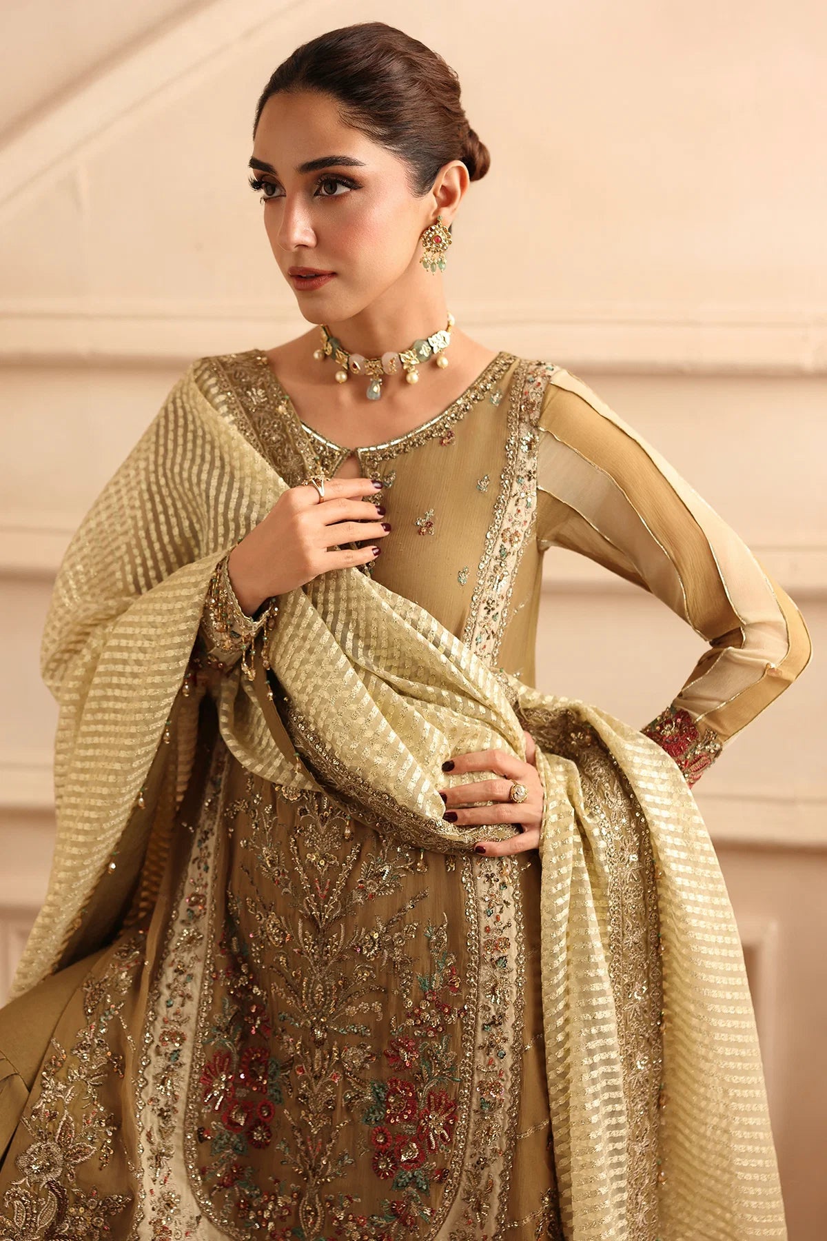 Charizma Dastan-e-Jashan Vol 1 2026 Design 06 - embroidered chiffon dupatta detail