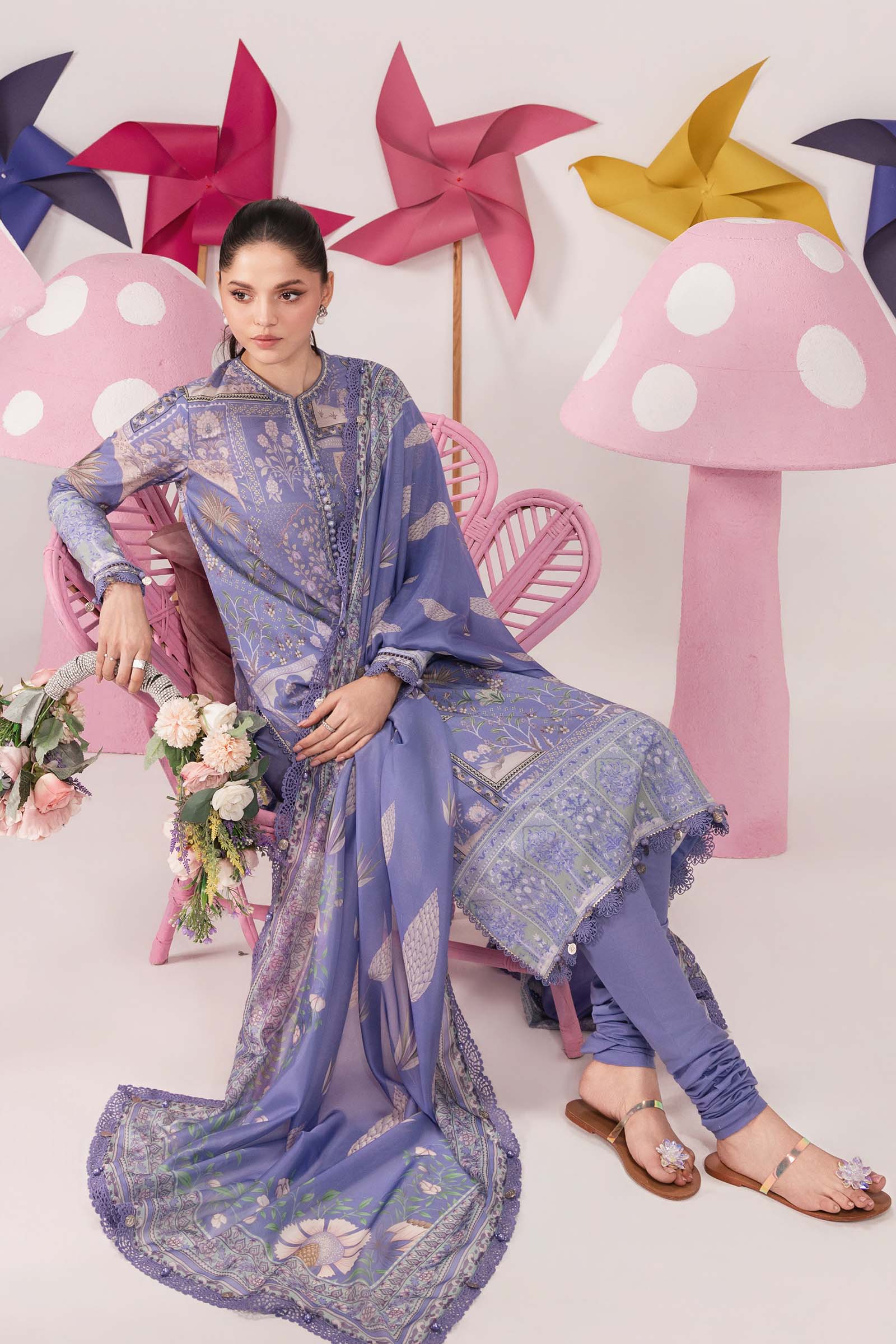 MARIA.B M.BASIC LAWN 202=11 B Aangan the essence of lawn & chiffon
