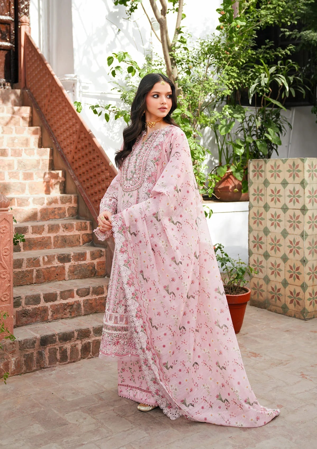 KAHF LUXURY LAWN 2026 =3A Aangan | the Essence of Lawn & Chiffon