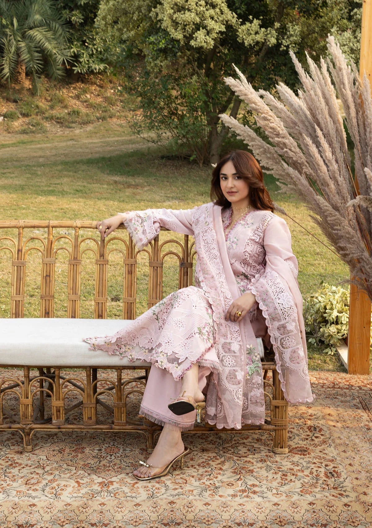 ELAF LUXURY LAWN '26=4A BLOOMING Aangan the essence of lawn & chiffon