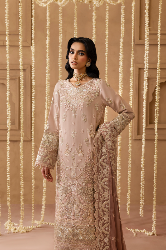  	Buy Emaan Adeel festive chiffon suits online in India
• 	Original Pakistani chiffon suits by Emaan Adeel in Lucknow
• 	Emaan Adeel designer salwar suits available in India
• 	Shop Emaan Adeel chiffon suits for weddings in Luckno