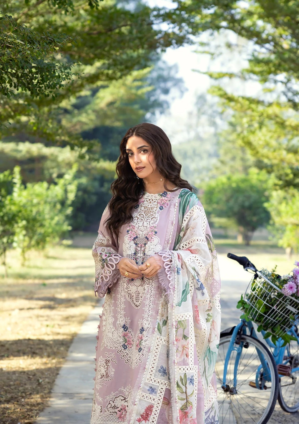 ELAF LUXURY LAWN '26=-1A MAISON PINK Aangan the essence of lawn & chiffon