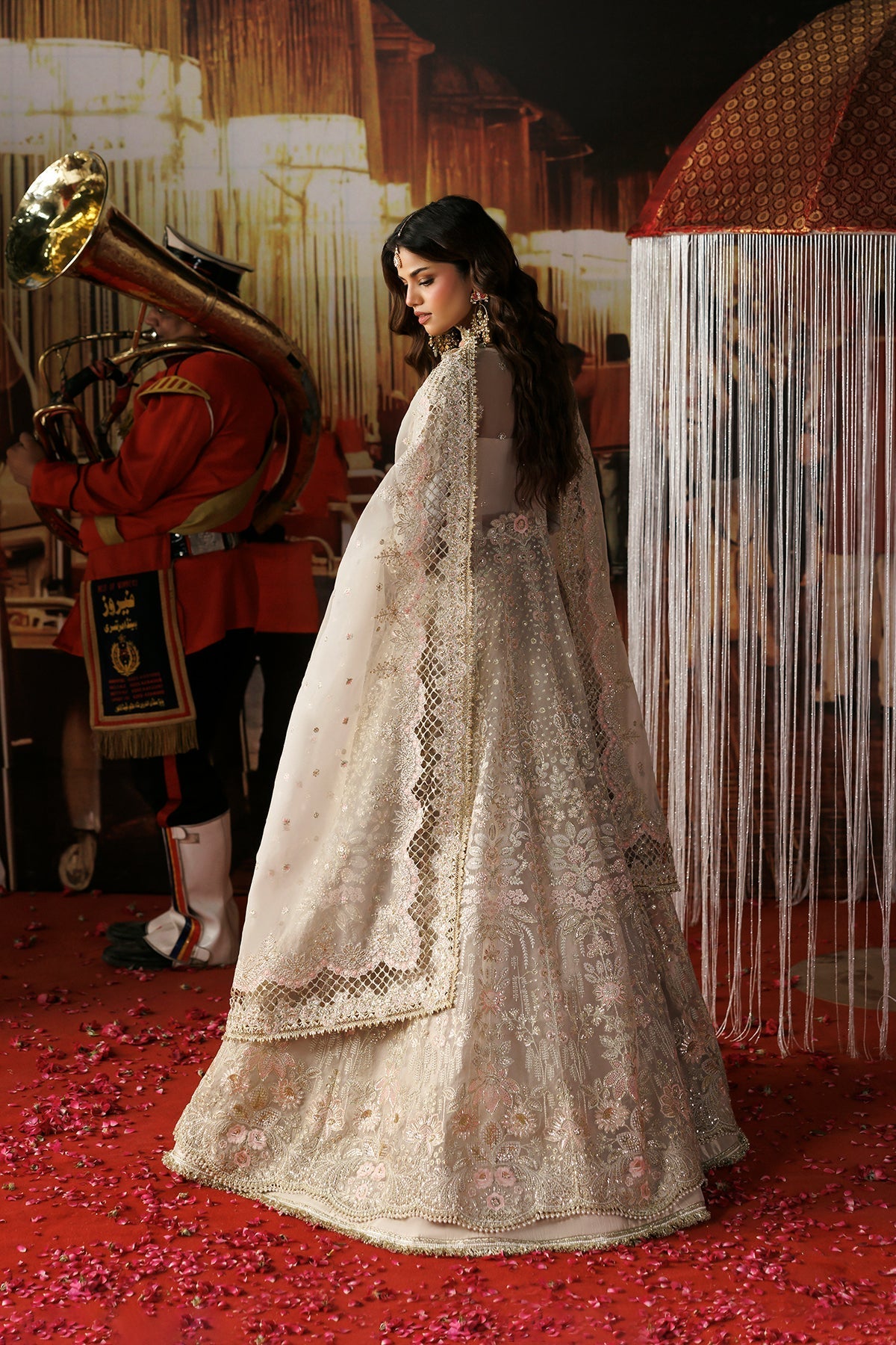 Skin Organza Pakistani wedding suit dupatta embroidery detail - Aangan