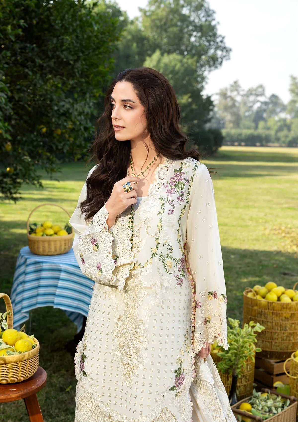 ELAF LUXURY LAWN '26=-3A PERLE Aangan the essence of lawn & chiffon