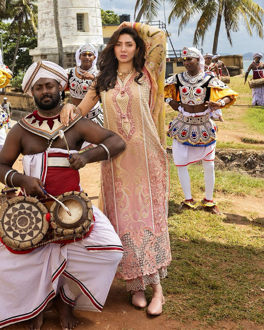 Mushq Manaram luxury lawn-25
