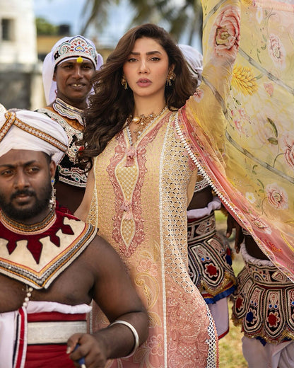 Mushq Manaram luxury lawn-25