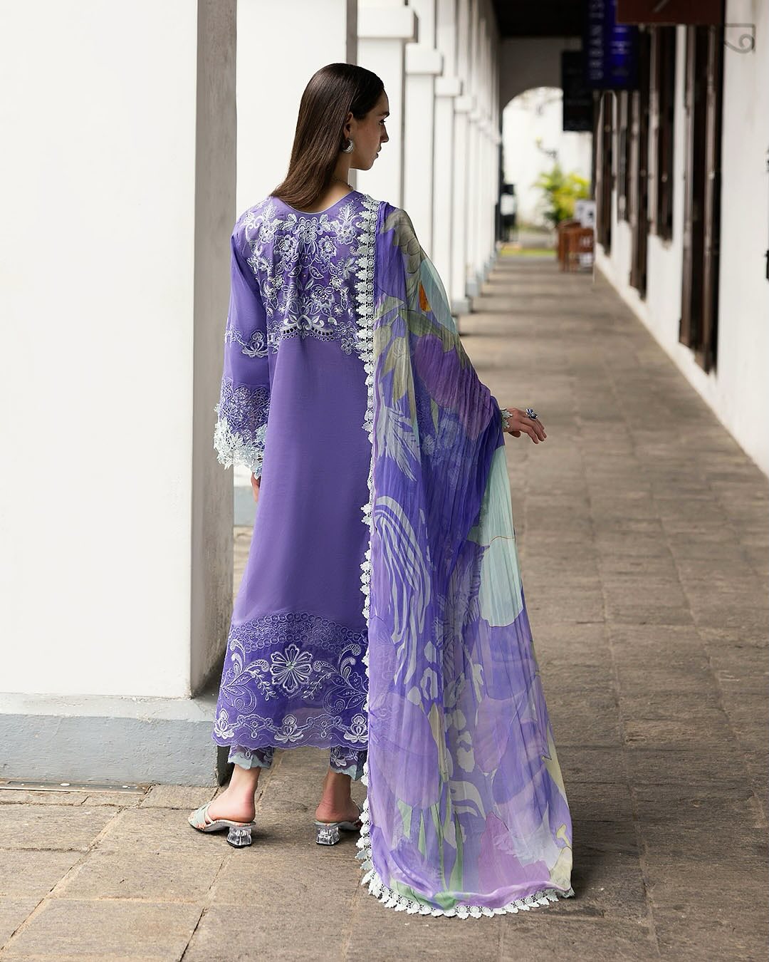 Mushq Manaram Luxury Lawn ’25