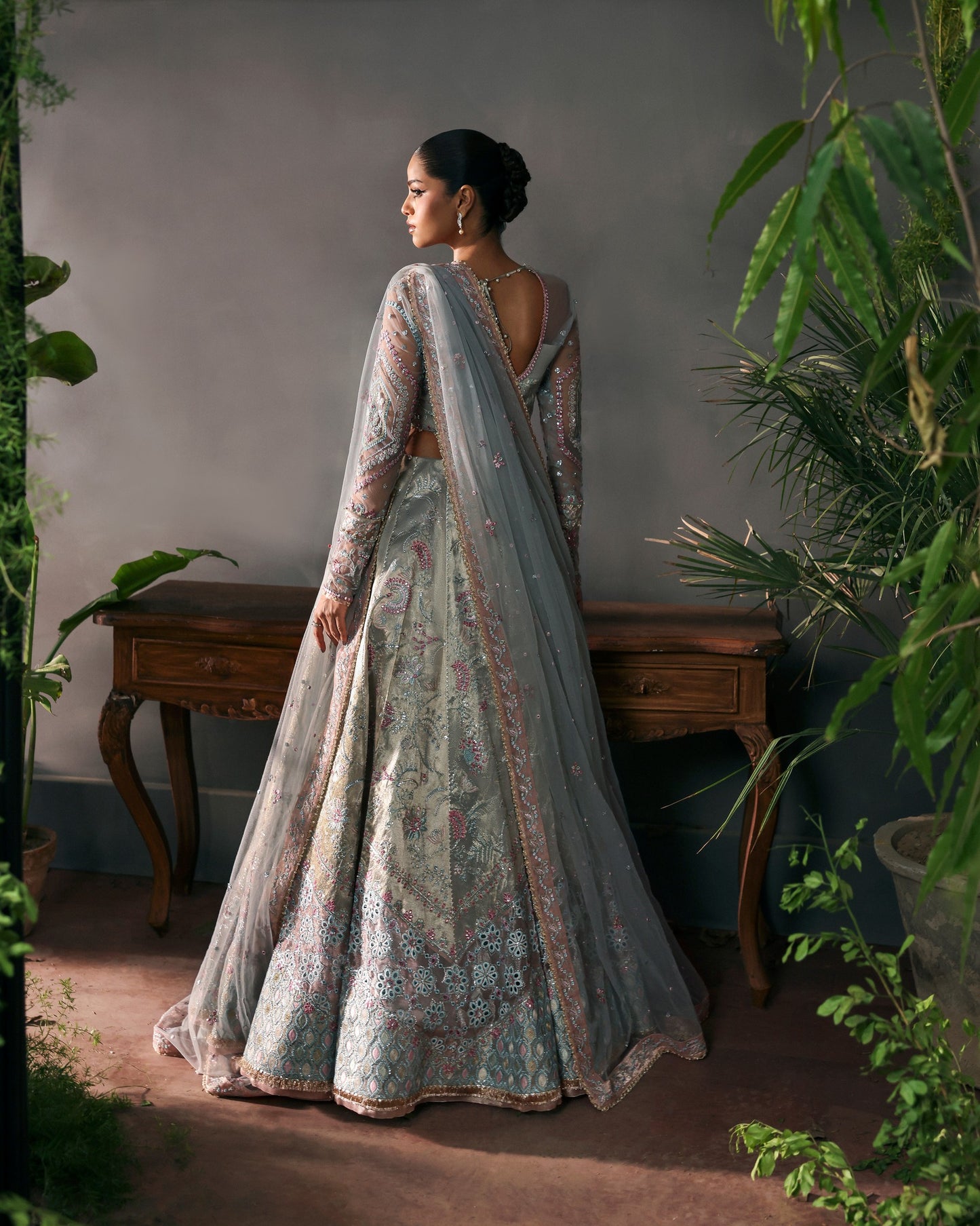 afrozeh lafuchsia party wear now in mumbai