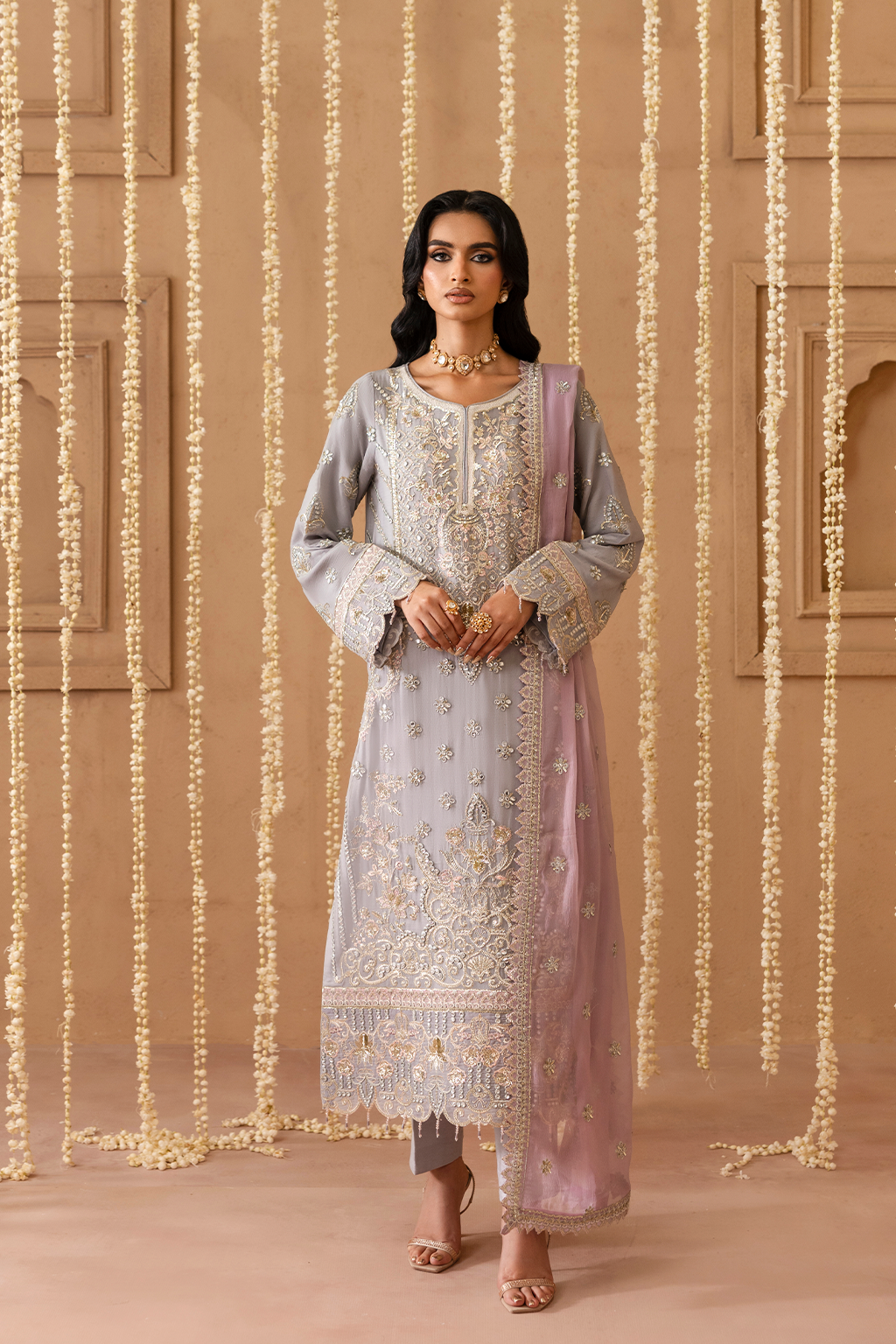 	Emaan Adeel festive chiffon original Pakistani suits online
• 	Buy Emaan Adeel chiffon salwar kameez for weddings
• 	Original Pakistani designer chiffon suits by Emaan Adee