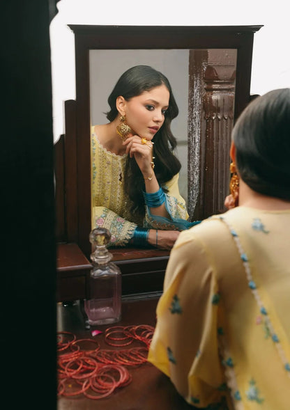 KAHF LUXURY LAWN =MUSKAAN Aangan | the Essence of Lawn & Chiffon