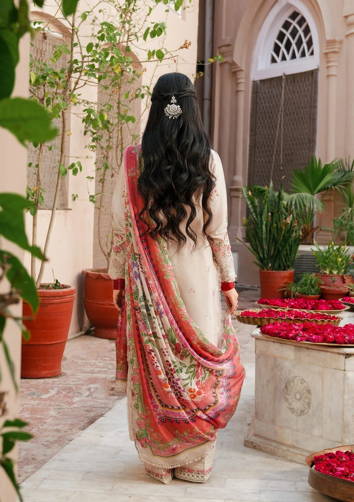 KAHF LUXURY LAWN 2026=6a Aangan | the Essence of Lawn & Chiffon