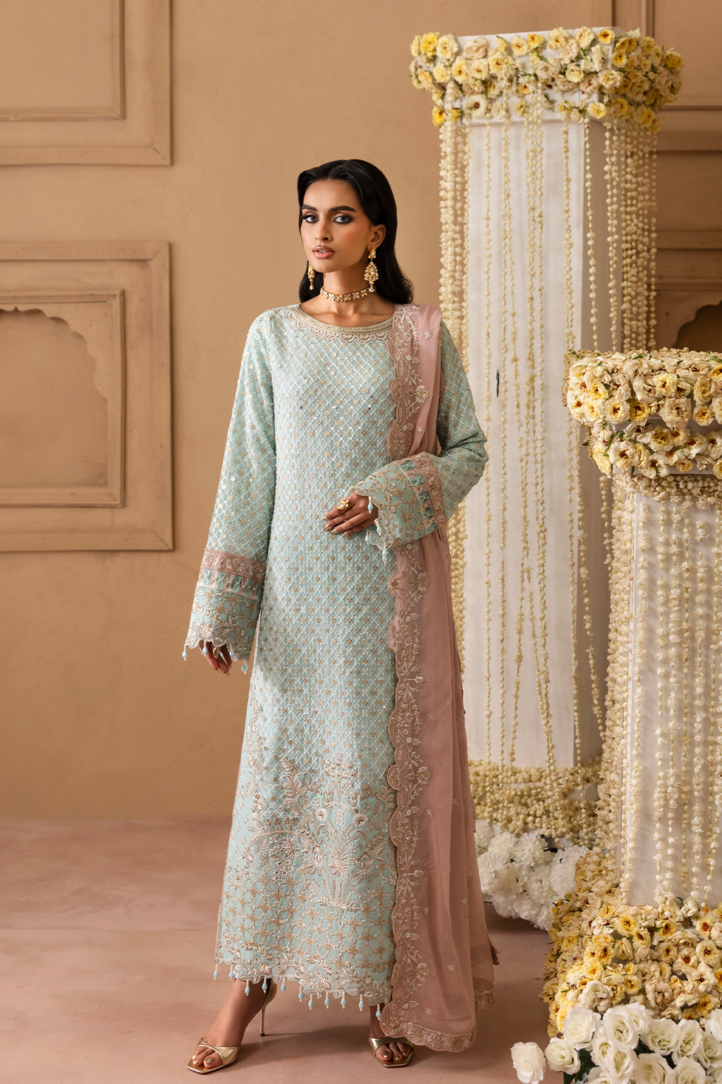 • 	Emaan Adeel festive chiffon original Pakistani suits online
• 	Buy Emaan Adeel chiffon salwar kameez for wedding