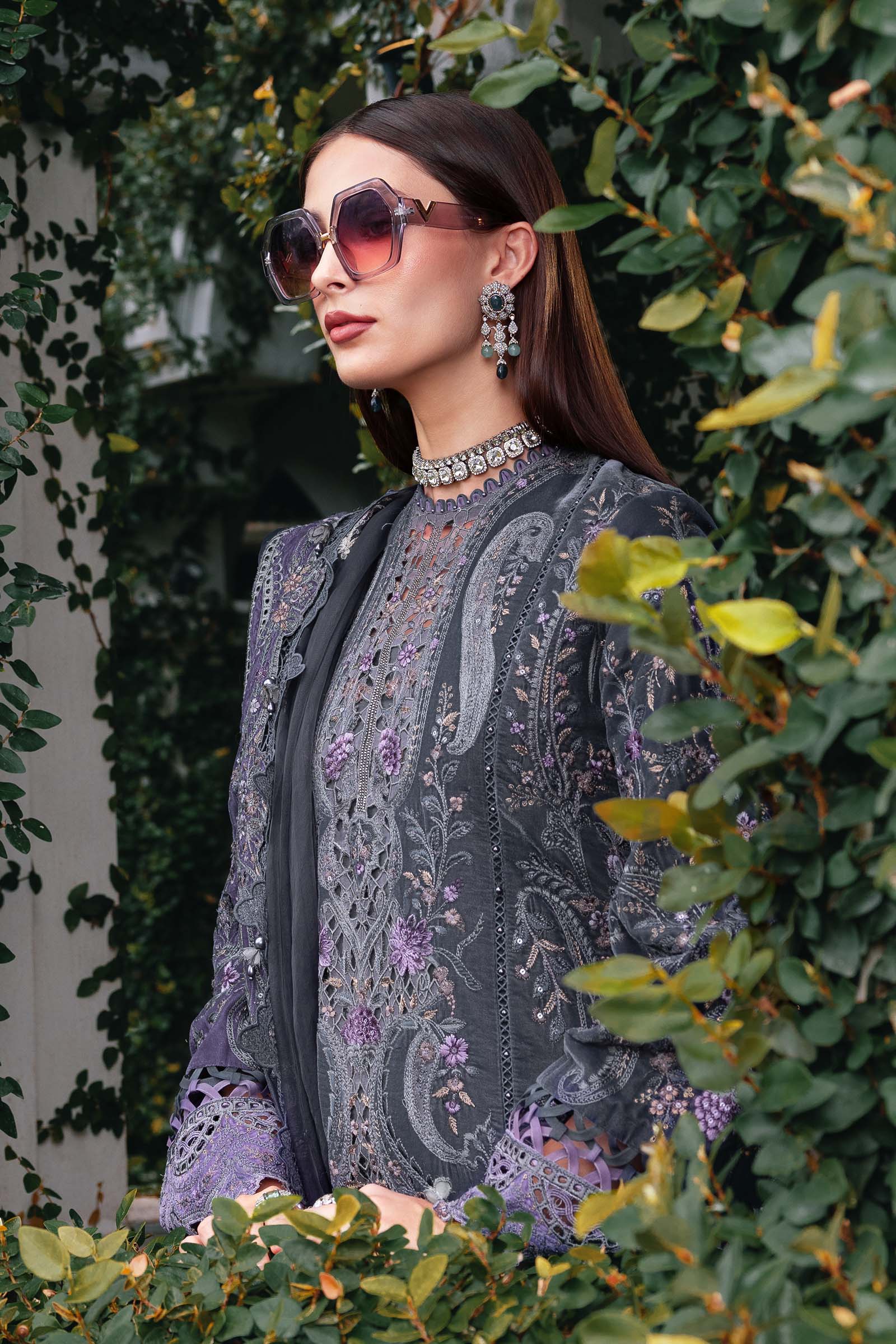 Maria.b winter lux 2025-WL-1305 Aangan the essence of lawn & chiffon