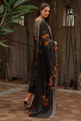 	Charizma CPrint printed linen suits with shawl
• 	Charizma CPrint staple shirt and trouser set