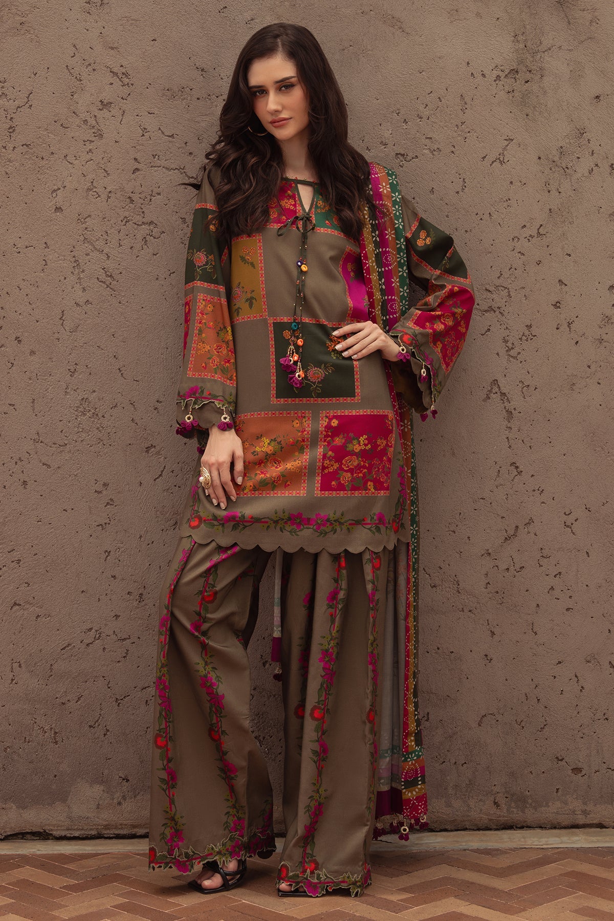 Buy Charizma CPrint winter collection online in India
• 	Charizma CPrint Pakistani suits with delivery to India
• 	Charizma CPrint winter dresses for women in Lucknow