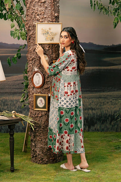 Maria B MBasic embroidered salwar suits for winter
• 	Maria B MBasic ready-to-wear Pakistani dresses for fall
• 	Maria B MBasic lawn suits for winter season
• 	Maria B MBasic festive wear Pakistani suits
• 	Maria B MBasic winter collection with shawl