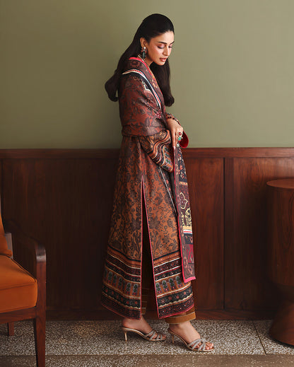 Mushq Effortlessly Me Black - embroidered neckline detail