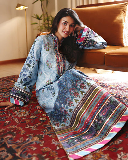Mushq In my Element Blue - full styled look