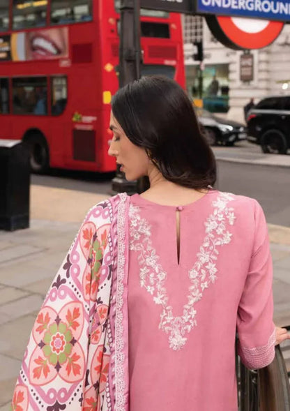 READY TO SHIP Mushq Broadway Showtime’23 Aangan the essence of lawn & chiffon