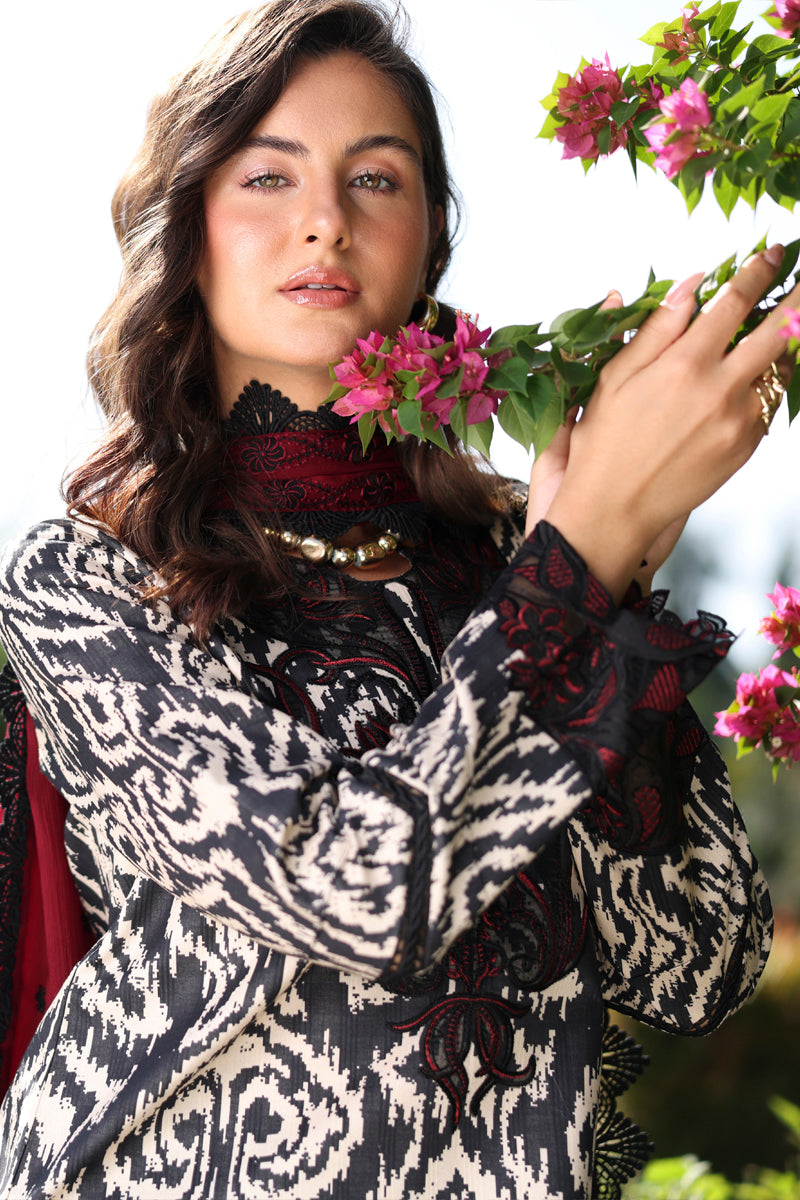 Explore Rang Rasiya Lifestyle Summer Lawn 2026—authentic Pakistani designs, breathable cotton, timeless style. COD offered all over India