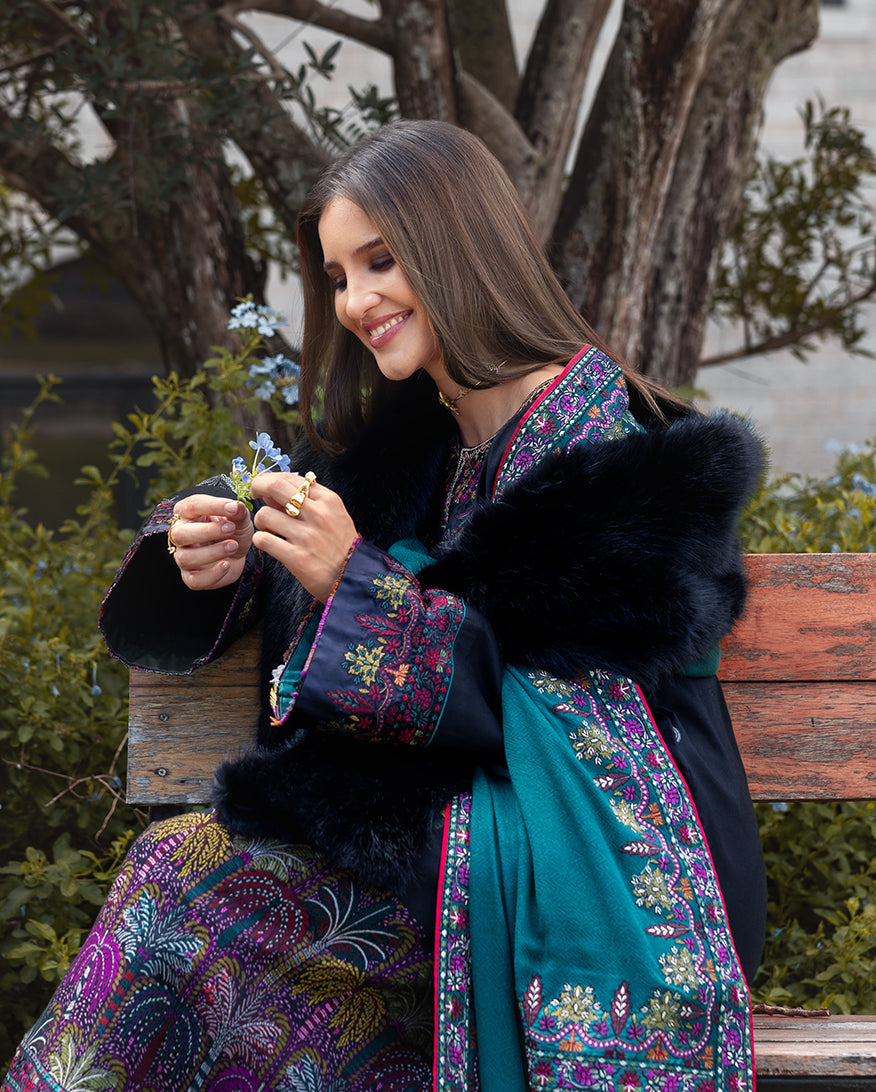 	Mushq Broadway festive winter collection for ladies
• 	Elegant Pakistani winter outfits by Mushq Broadway
• 	Mushq Broadway luxury salwar suits for cold weather
• 	Mushq Broadway winter fashion Pakistani suits online