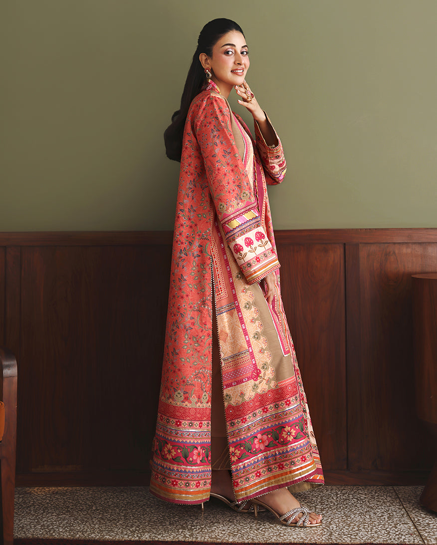 Mushq Rose Mood Peach - embroidered neckline detail