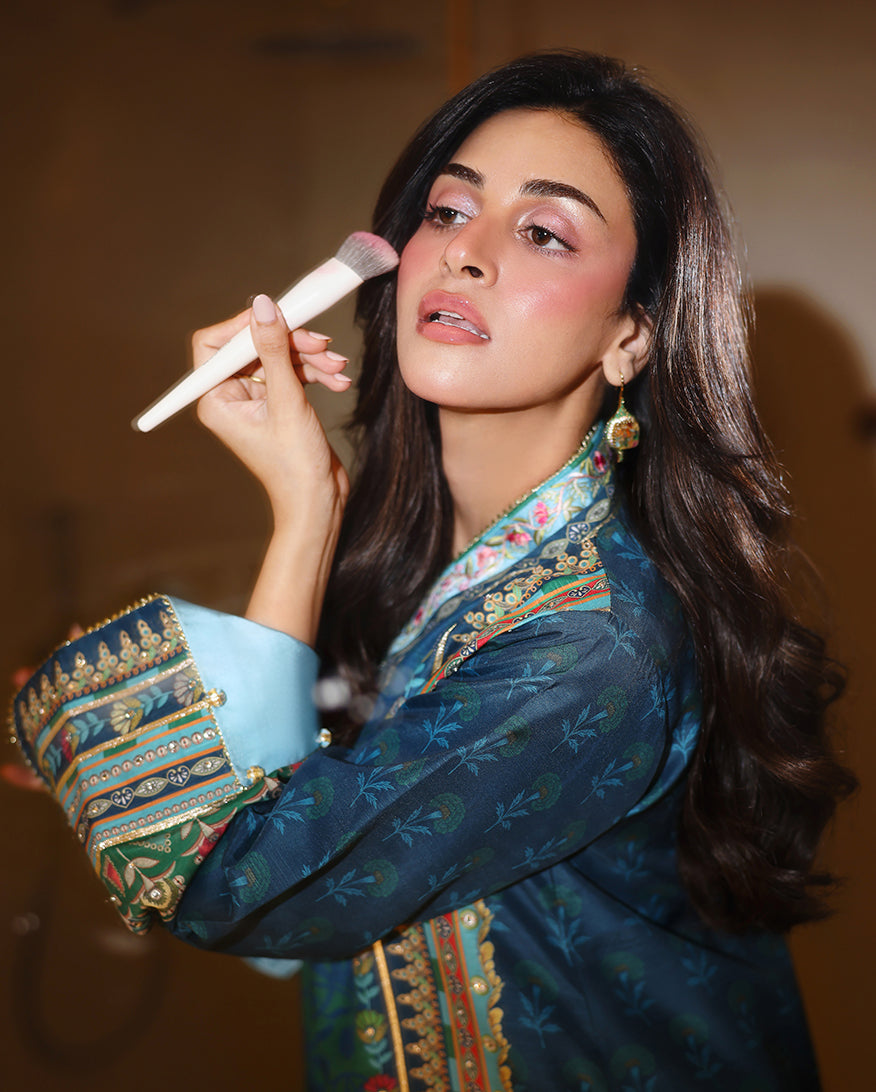 Mushq Scene Stealer Blue - full styled look