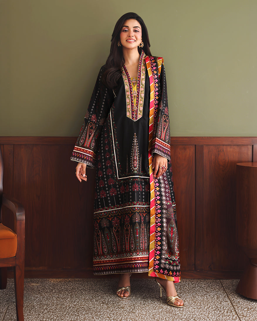 Mushq Star off Duty unstitched printed raw silk suit in Black - front view