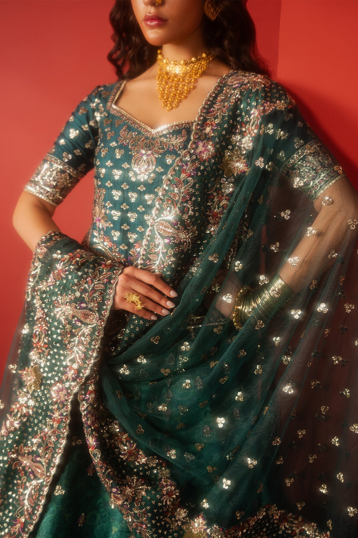 Afrozeh Divani Silk 2025-Afsar Aangan the essence of lawn & chiffon